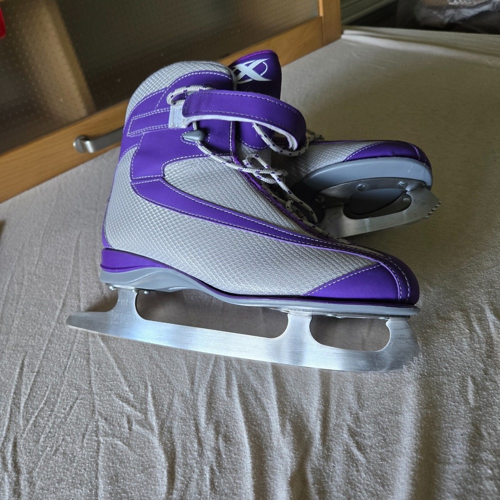 Figure Ice Skates Women's Size 9 Purple and Gray - Picture 2 of 16